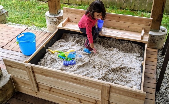 The Smart Builder’s Guide to Saving Big on Cedar Fencing